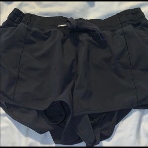 Black Lululemon hottie hot shorts!